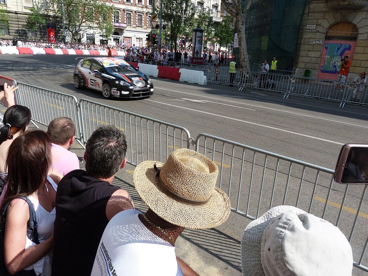 F1赛车人物：一位顶尖选手的进阶之路（青训人才视角）